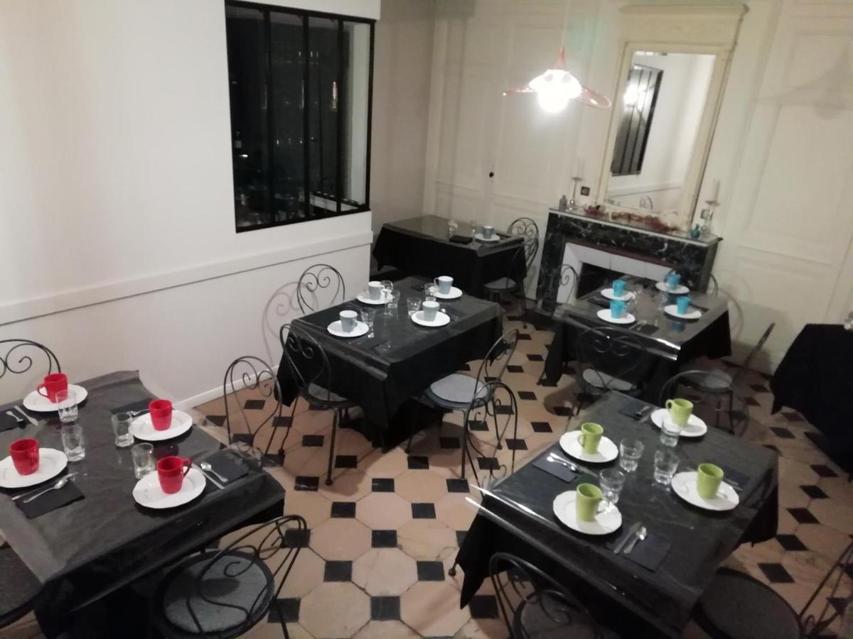 Bouvesse-Quirieu Chambres Et Table L' Echappee מראה חיצוני תמונה